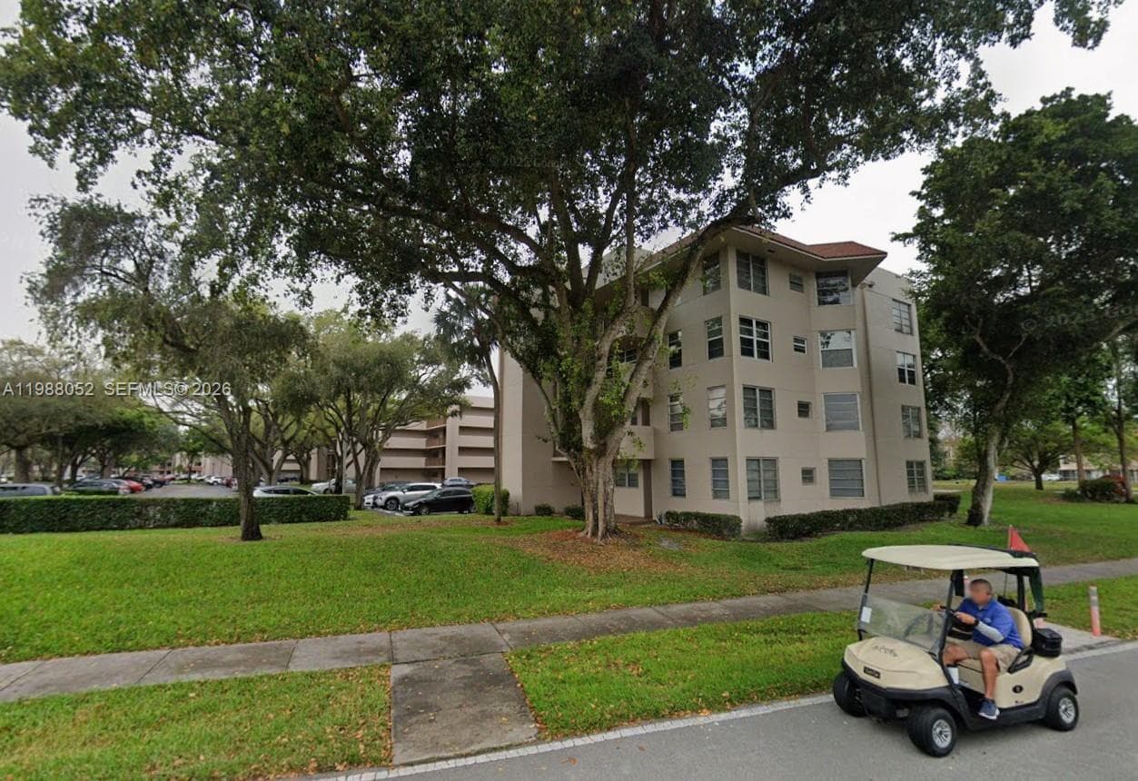 1811 Sabal Palm Dr # 408, Davie FL 33324 - Davie, FL - Photo 1