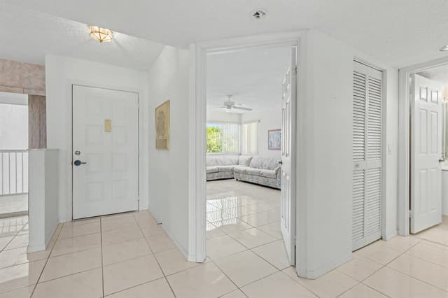 7552 Trent Drive # 301, Tamarac FL 33321 - Tamarac, FL - Photo 5