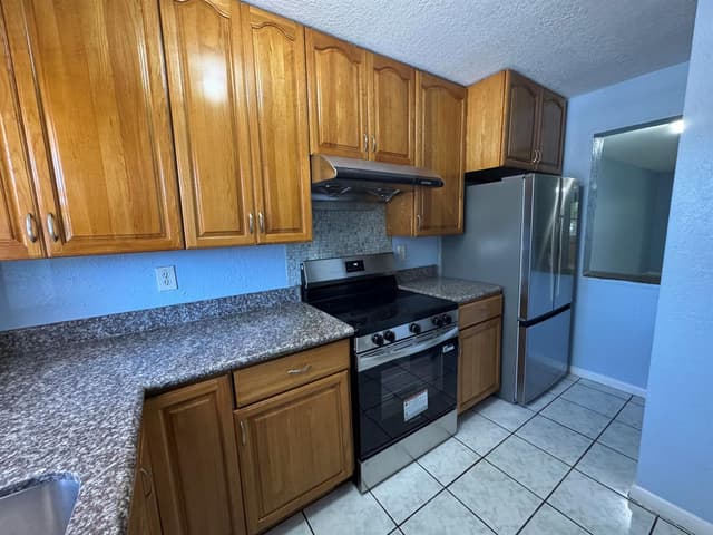 10987 Royal Palm Boulevard # 9, Coral Springs FL 33065 - Coral Springs, FL - Photo 4