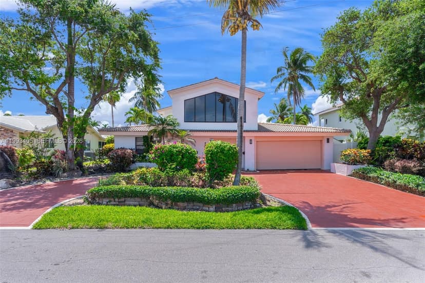2858 NE 33rd St, Lighthouse Point FL 33064