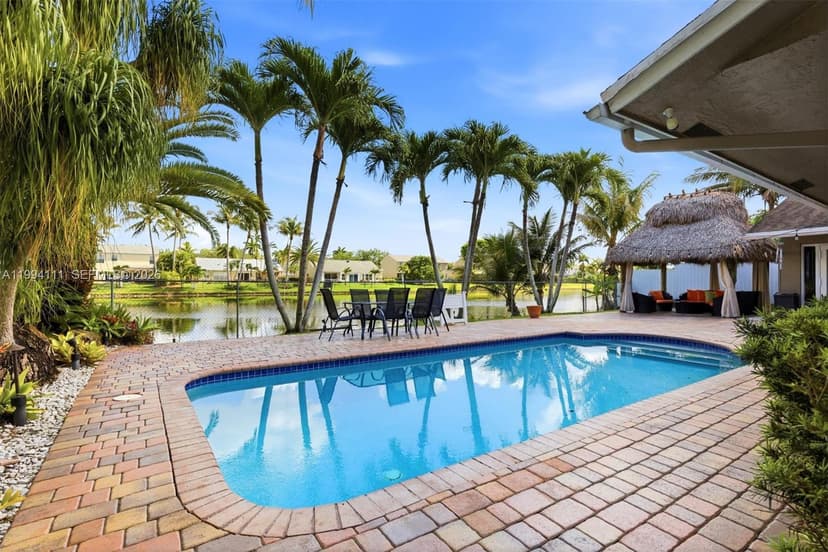 10227 SW 49th Ct, Cooper City FL 33328
