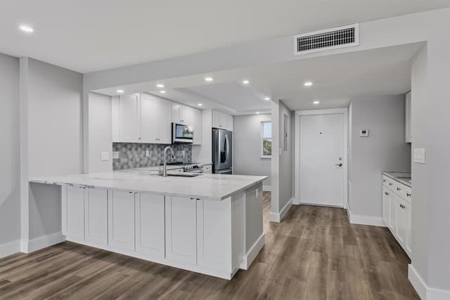 1012 N Ocean Boulevard # 202, Pompano Beach FL 33062 - Pompano Beach, FL - Photo 3