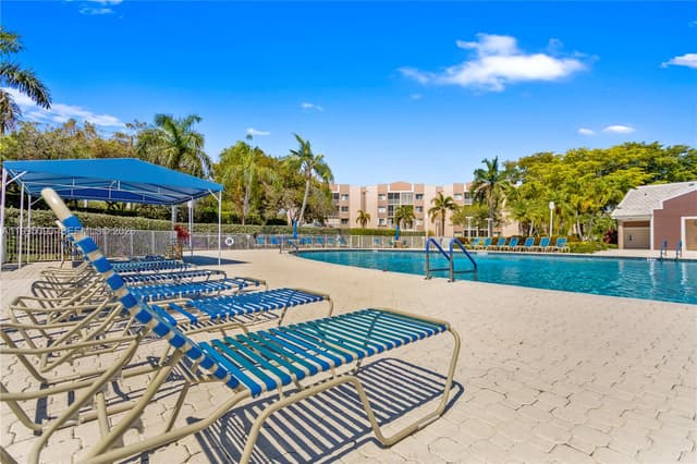 7676 Trent Dr # 308, Tamarac FL 33321 - Tamarac, FL - Photo 6