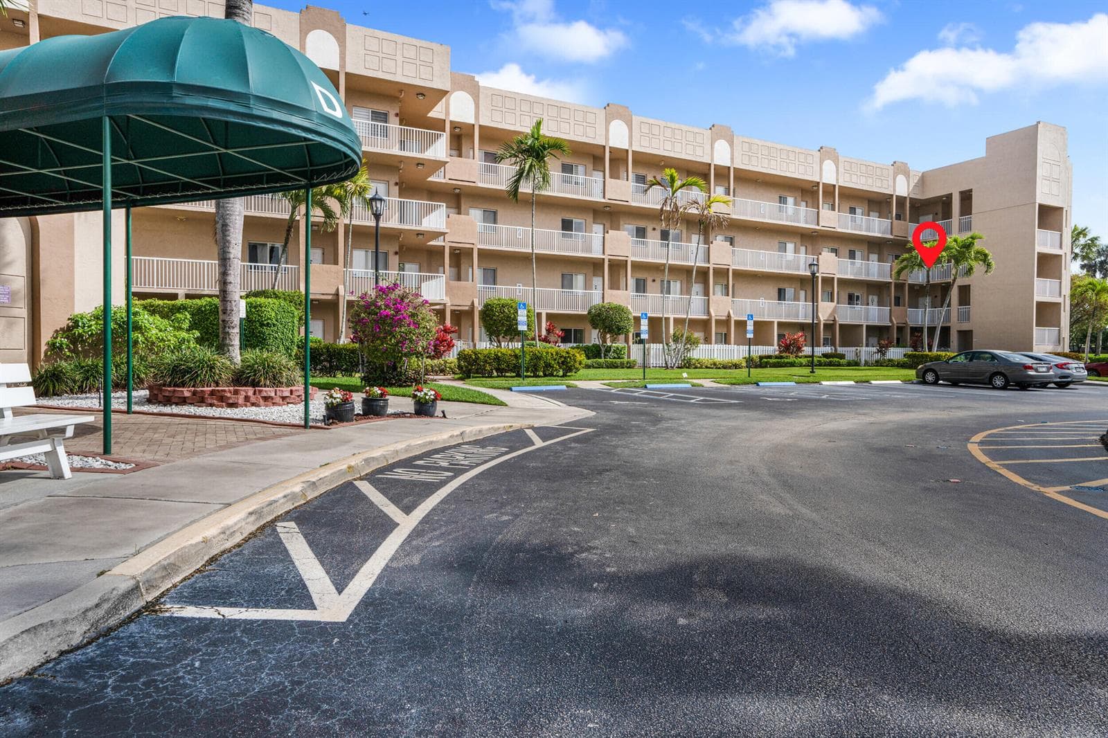 7647 Southampton Terrace # 318, Tamarac FL 33321