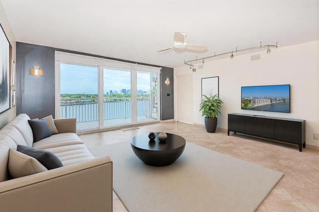 511 Bayshore Drive # 707, Fort Lauderdale FL 33304 - Fort Lauderdale, FL - Photo 2
