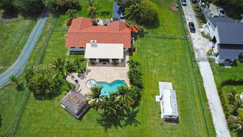 5520 SW 163rd Ave, Southwest Ranches FL 33331