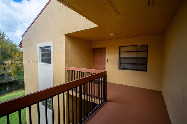 2083 Coral Ridge Dr # N302, Coral Springs FL 33071 - Coral Springs, FL - Photo 2