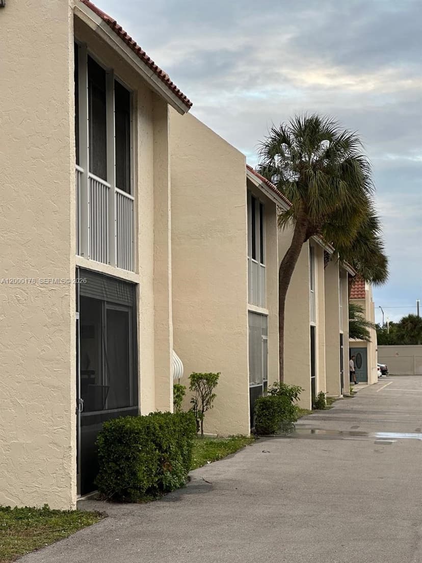 1428 SE 4th Ave # 247, Deerfield Beach FL 33441