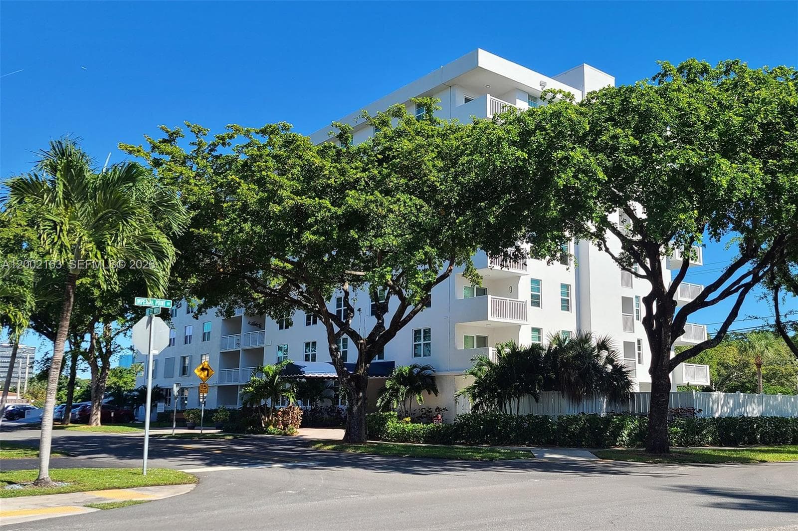 6000 NE 22nd Way # 7D, Fort Lauderdale FL 33308 - Fort Lauderdale, FL - Photo 1