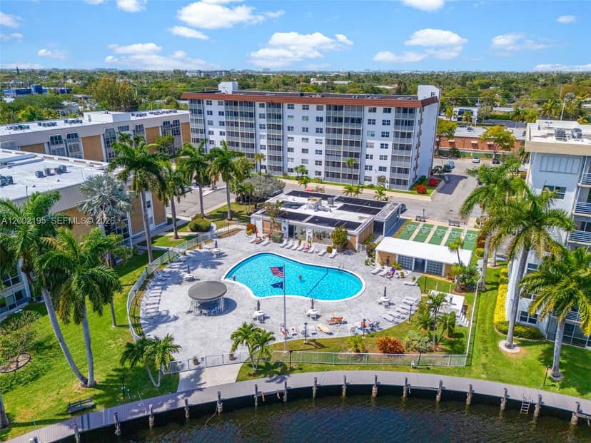 3050 NE 16th Ave # 605, Oakland Park FL 33334