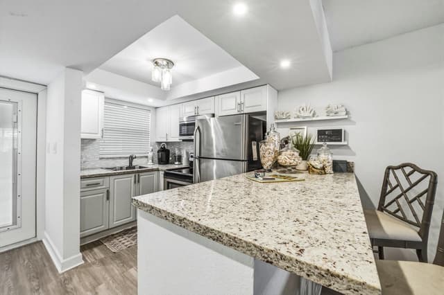 40 Isle Of Venice Drive # 9, Fort Lauderdale FL 33301 - Fort Lauderdale, FL - Photo 5