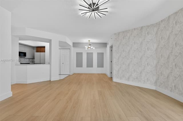 2401 NE 65th St # 205, Fort Lauderdale FL 33308 - Fort Lauderdale, FL - Photo 7