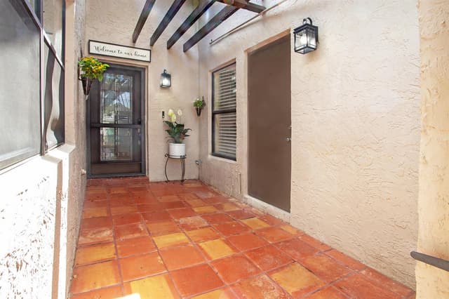 8202 NW 100th Drive, Tamarac FL 33321 - Tamarac, FL - Photo 4