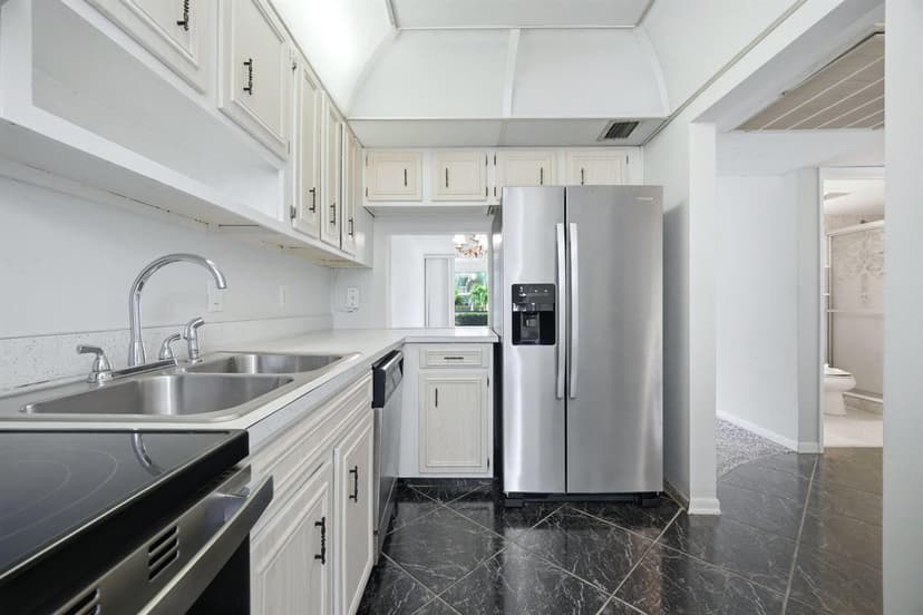 4500 N Federal Highway # 125c, Lighthouse Point FL 33064