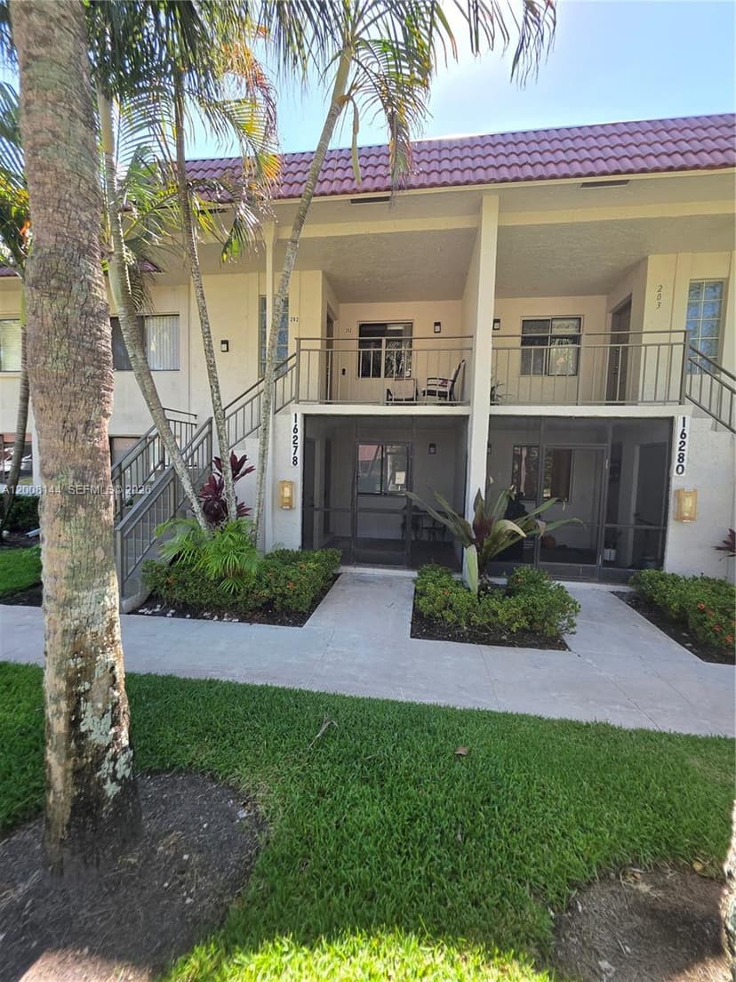 16278 Laurel Dr # 202, Weston FL 33326