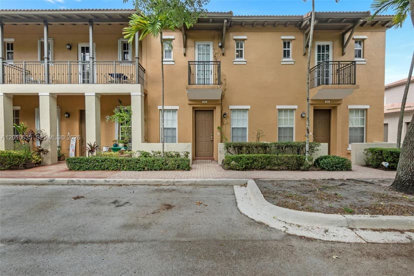 483 SW 147th Ter # 48, Pembroke Pines FL 33027