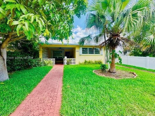 1551 Tyler St, Hollywood FL 33020