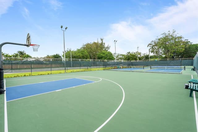 9470 Live Oak Place # 204, Davie FL 33324 - Davie, FL - Photo 2