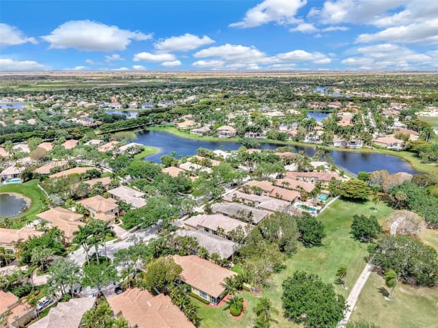 2468 Bay Isle Court, Weston FL 33327 - Weston, FL - Photo 6
