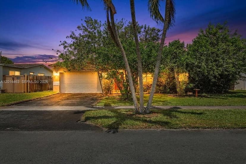 9261 SW 55th St, Cooper City FL 33328