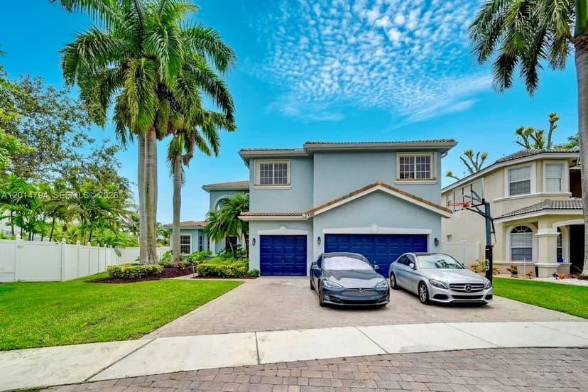 1580 SW 164th Ave, Pembroke Pines FL 33027