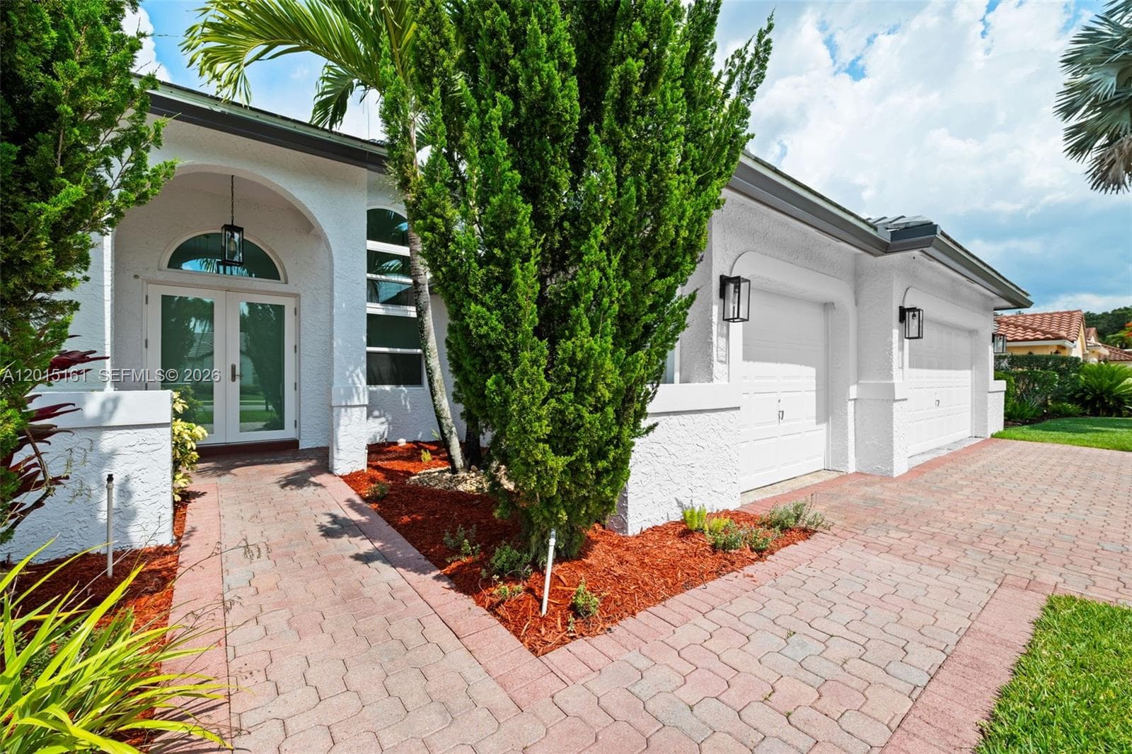 3292 Ridge Trce, Davie FL 33328 - Davie, FL - Photo 1