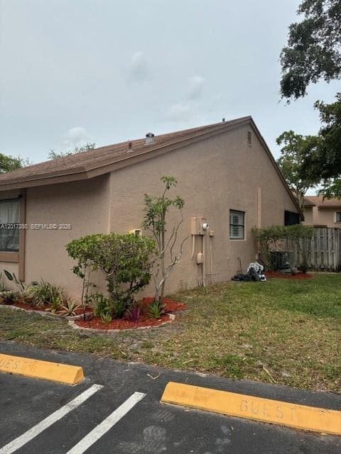 19 Chestnut Cir, Cooper City FL 33026 - Cooper City, FL - Photo 2