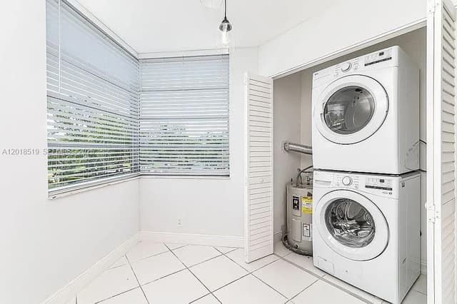 1931 Sabal Palm Dr # 301, Davie FL 33324 - Davie, FL - Photo 5