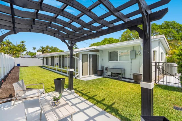 2110 NE 55th Street, Fort Lauderdale FL 33308 - Fort Lauderdale, FL - Photo 7