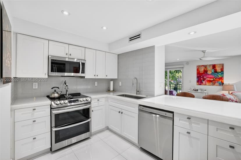 3909 N Ocean Blvd # 107, Fort Lauderdale FL 33308