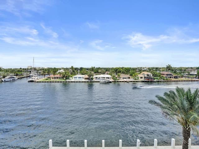 407 N Riverside # 402, Pompano Beach FL 33062 - Pompano Beach, FL - Photo 5