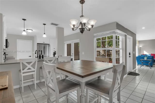 11022 Chandler Dr, Cooper City FL 33026 - Cooper City, FL - Photo 6