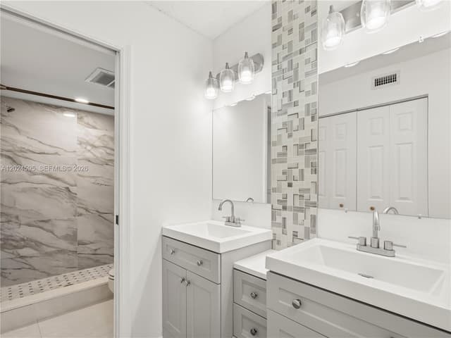 7547 Fairfax Dr # 210, Tamarac FL 33321 - Tamarac, FL - Photo 4