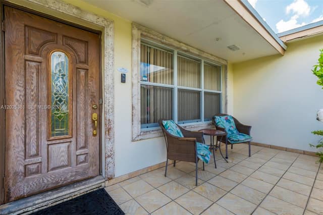 1620 NW 122nd Ave, Pembroke Pines FL 33026 - Pembroke Pines, FL - Photo 3