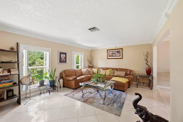11748 NW 28th Street, Coral Springs FL 33065 - Coral Springs, FL - Photo 7