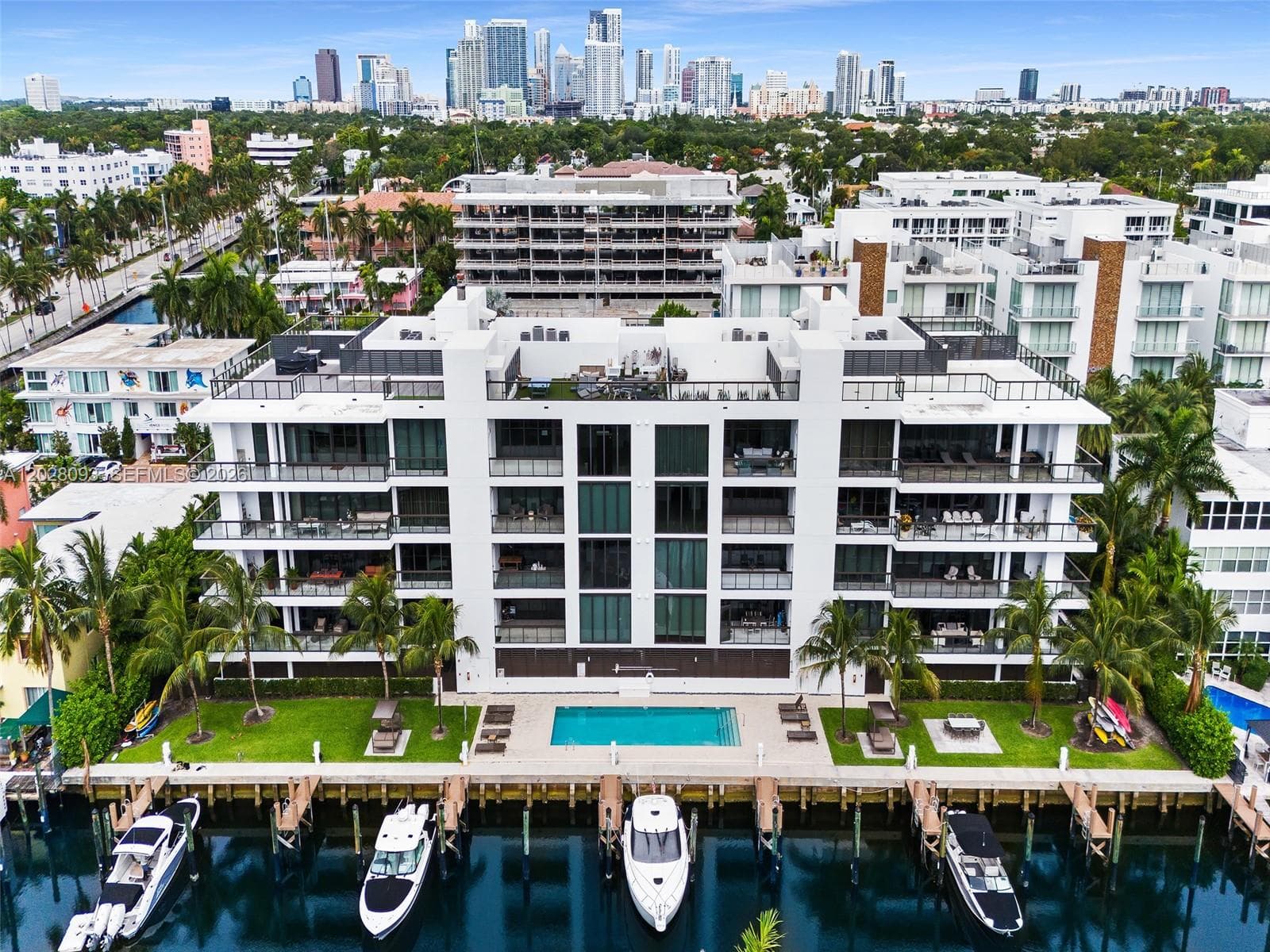 30 Isle Of Venice Dr # 403, Fort Lauderdale FL 33301 - Fort Lauderdale, FL - Photo 1