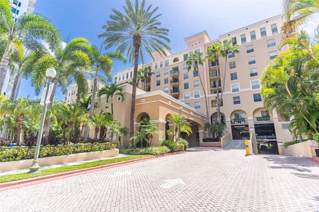 520 SE 5th Ave # 1307, Fort Lauderdale FL 33301 - Fort Lauderdale, FL - Photo 2