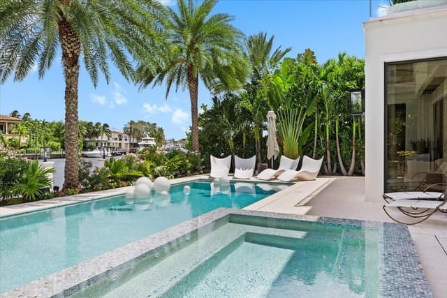70 Isla Bahia Drive, Fort Lauderdale FL 33316 - Fort Lauderdale, FL - Photo 3