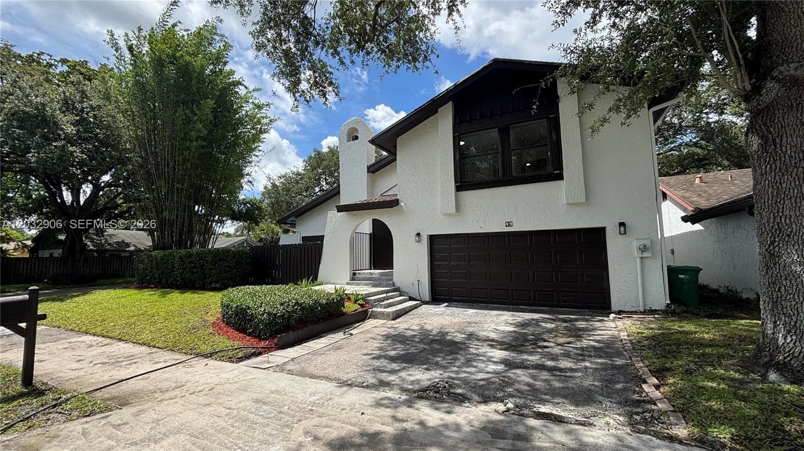 49 Forest Cir, Cooper City FL 33026 - Cooper City, FL - Photo 1
