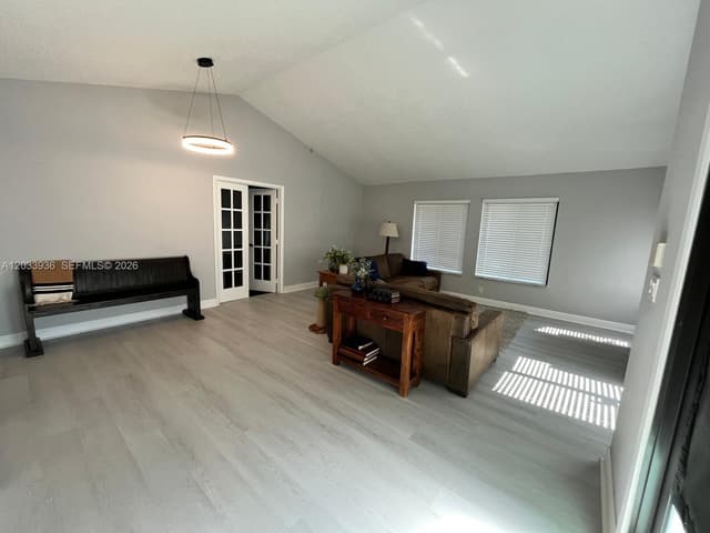 3931 SW 84th Ter, Davie FL 33328 - Davie, FL - Photo 5
