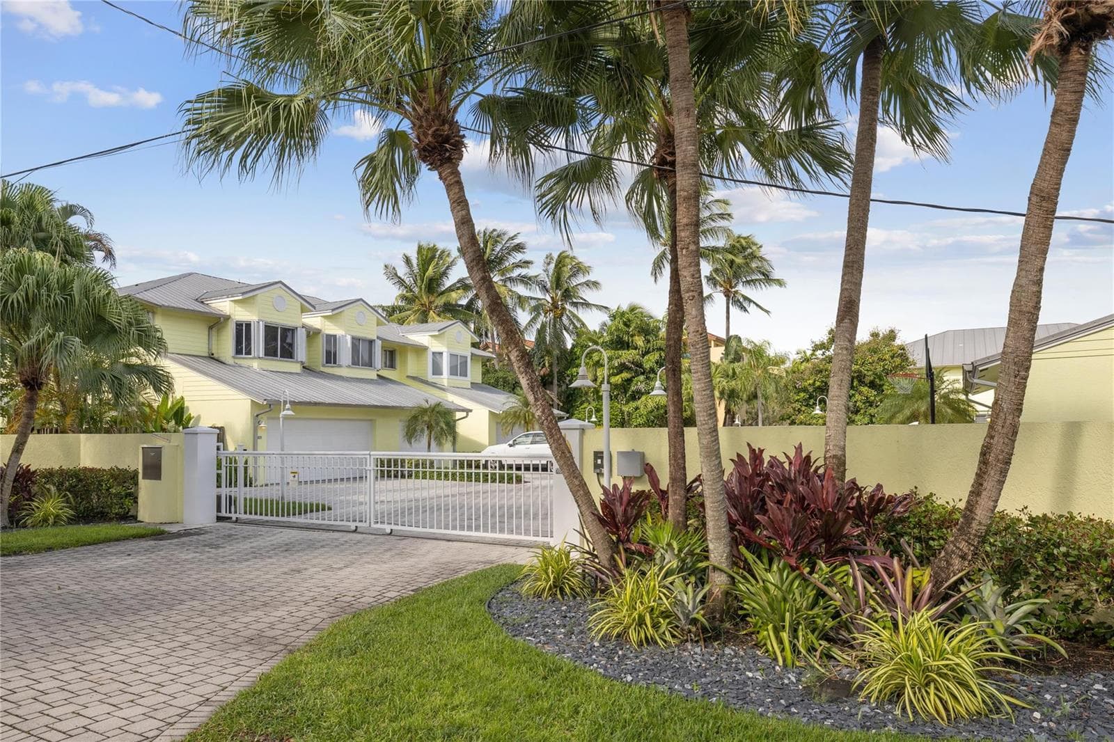 603 SW 7th Avenue # 11, Fort Lauderdale FL 33315 - Fort Lauderdale, FL - Photo 1