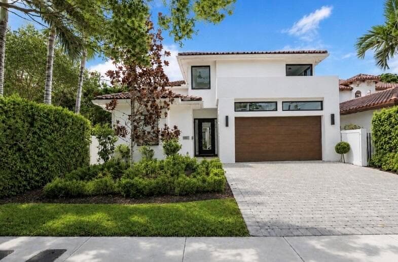 918 SE 8th Street, Fort Lauderdale FL 33316 - Fort Lauderdale, FL - Photo 1