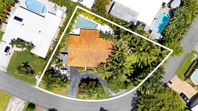 5210 NE 17th Terrace, Fort Lauderdale FL 33334 - Fort Lauderdale, FL - Photo 2