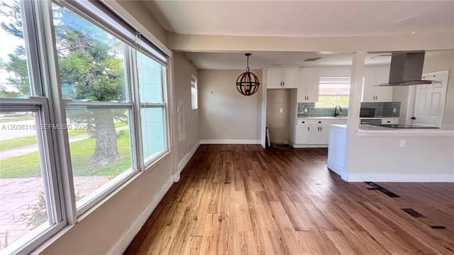 1031 Hollywood Blvd, Hollywood FL 33019 - Hollywood, FL - Photo 7