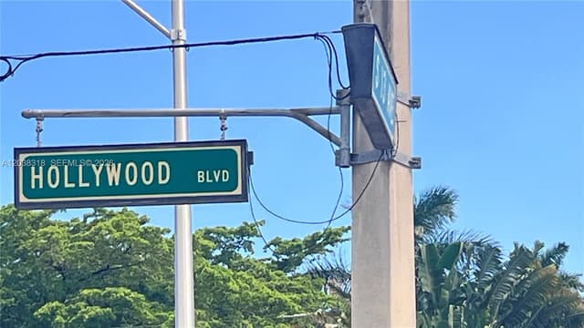 1031 Hollywood Blvd, Hollywood FL 33019 - Hollywood, FL - Photo 3