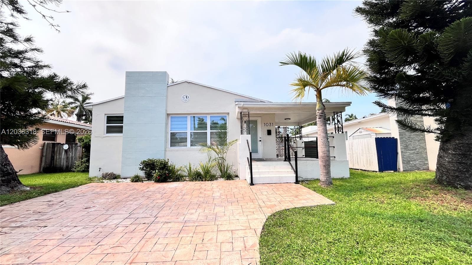 1031 Hollywood Blvd, Hollywood FL 33019 - Hollywood, FL - Photo 1