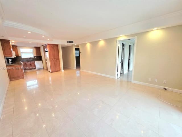 1400 NE 57th Ct # 202, Fort Lauderdale FL 33334 - Fort Lauderdale, FL - Photo 5
