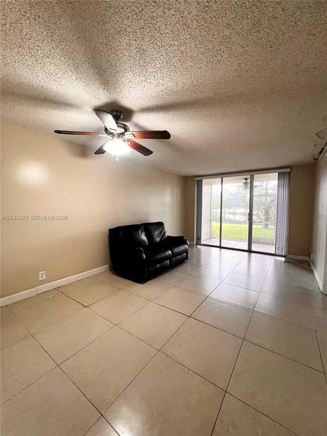 9235 Lagoon Pl # 109, Davie FL 33324 - Davie, FL - Photo 7