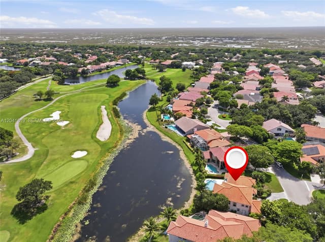 12388 Classic Dr, Coral Springs FL 33071 - Coral Springs, FL - Photo 5
