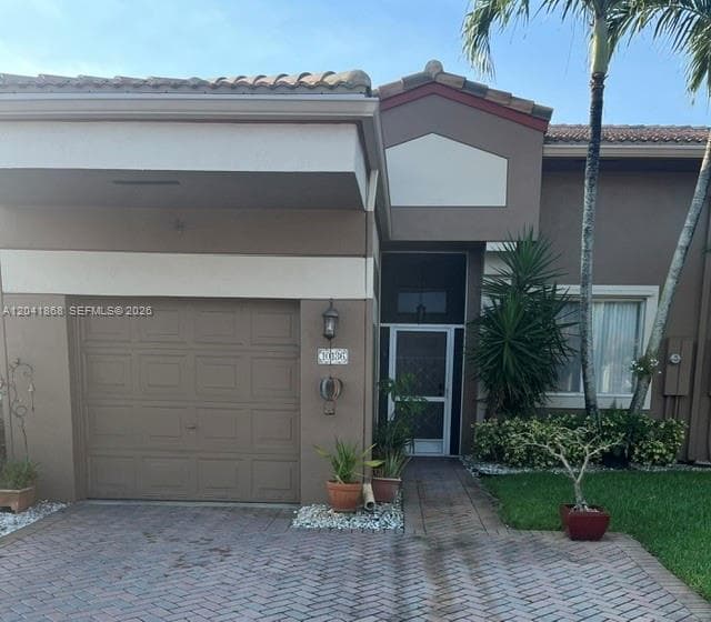 10136 Lombardy Dr, Tamarac FL 33321 - Tamarac, FL - Photo 1